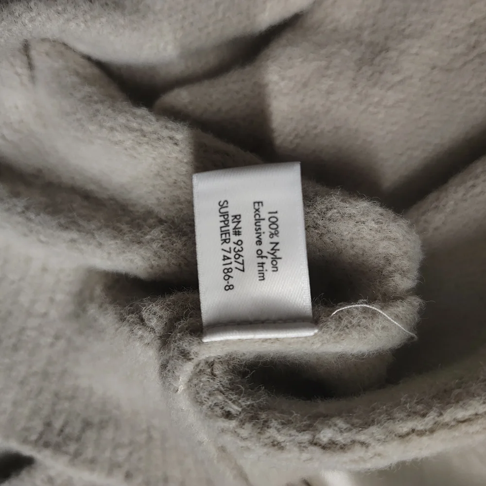 Stylus Soft Beige V-Neck Sweater - Picture 4 of 4